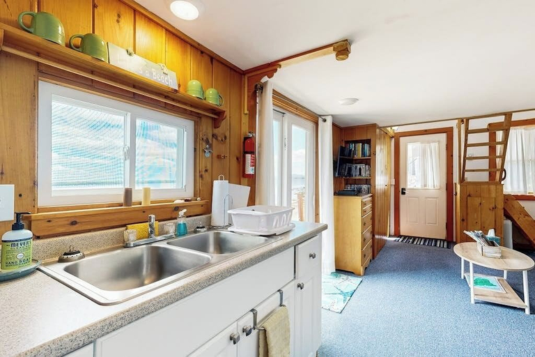 Private kitchen 3, Cozy Studio With Lofted Sleeping Space and Great Water View, Hancock