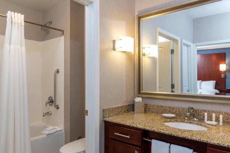 Bathroom 3, Residence Inn Midland Marriott, Midland