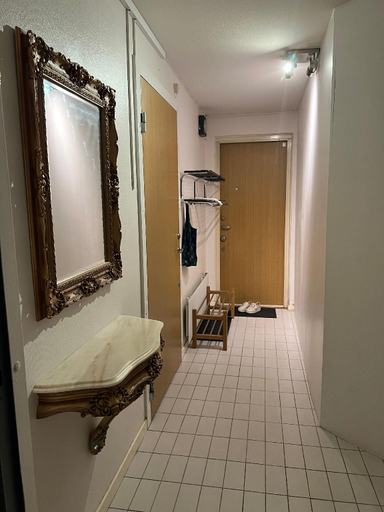 4, 2 bed 1 bath kitchen apartment, Botkyrka
