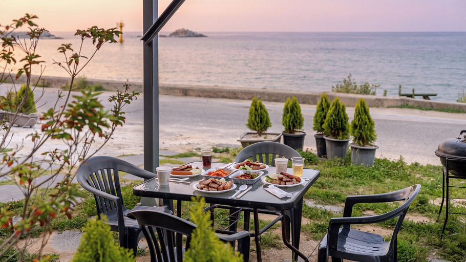 Food & Drinks 3, Goseong Littlesquare Oceanview Pension, Goseong