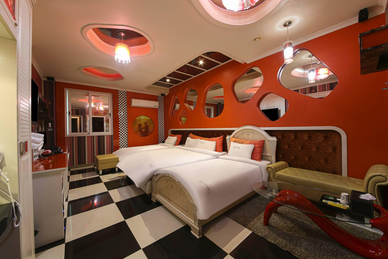 Bedroom 2, Suncheon Rubens, Suncheon