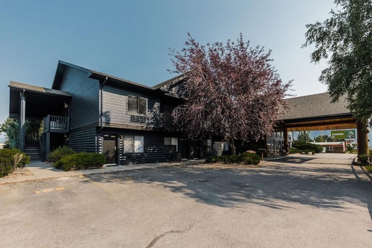 Exterior & Views 1, Wonderstone at Glacier, Flathead