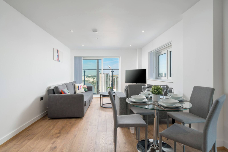 Others 5, Skyvillion - River Thames Apt Nr Excel o2 City Ap, London