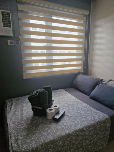 Bedroom 1, HOMELY Green 2 residences near DLSU EAC UMC, Dasmariñas
