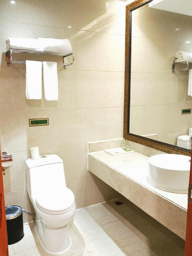 Bathroom 4, Vienna International Hotel Shanwei Xingye Road, Shanwei