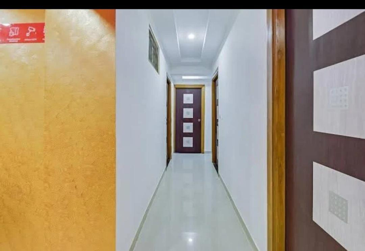 Public Area, Hotel Anjali Palace, Gandhinagar