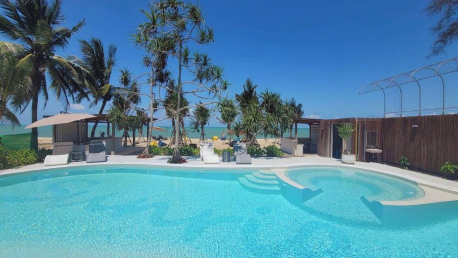 Pool 4, SUNRIO BEACH HOTEL SICHON, Sichon