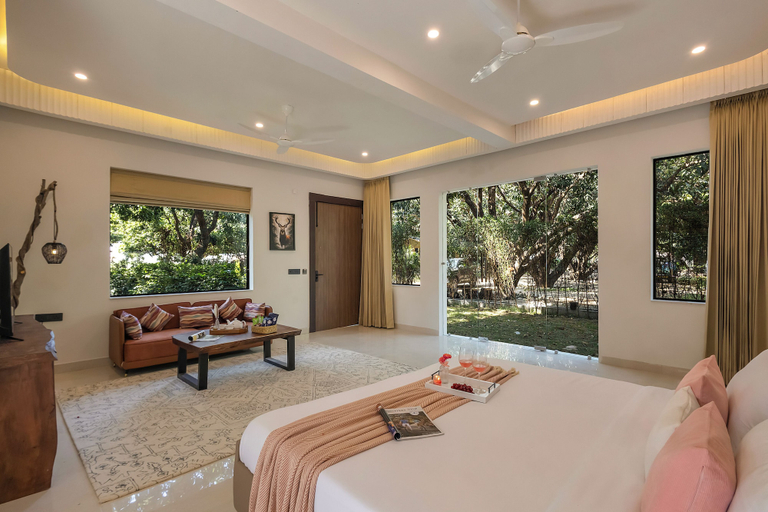 Room 2, Sylvaara Suites by ELIVAAS Jim Corbett, Nainital