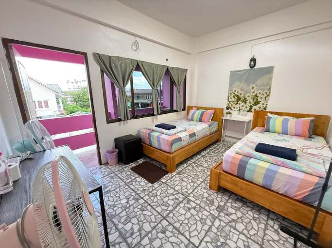 Others 4, Madam Guesthouse, Mueang Krabi
