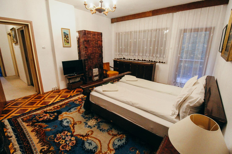 Bedroom 3, Kormos Residence, Bradut