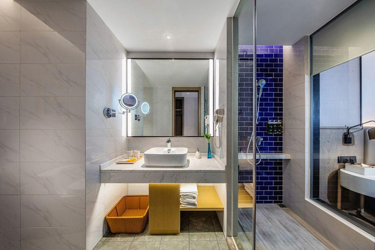 Bathroom 3, Kyriad Marvelous Hotel Chaozhou Fortune Center People's Square, Chaozhou