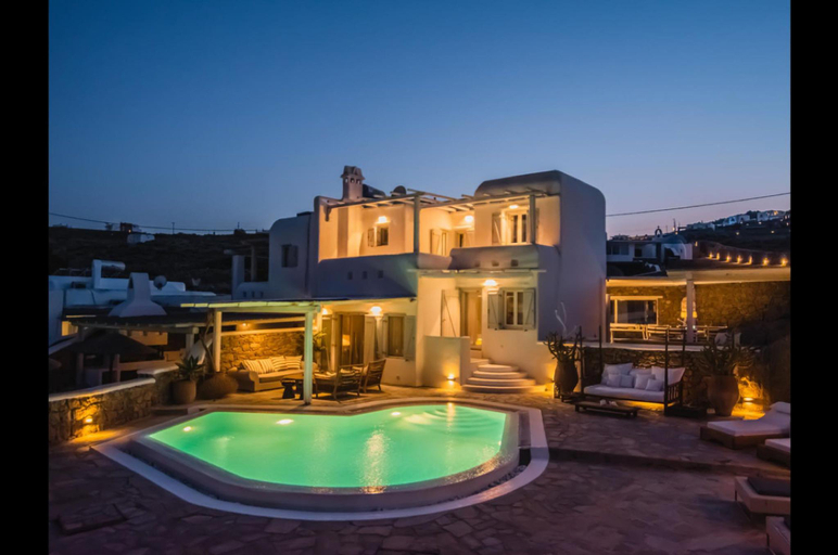 Sport & Beauty 5, MV Serenity Villa Mykonos, South Aegean