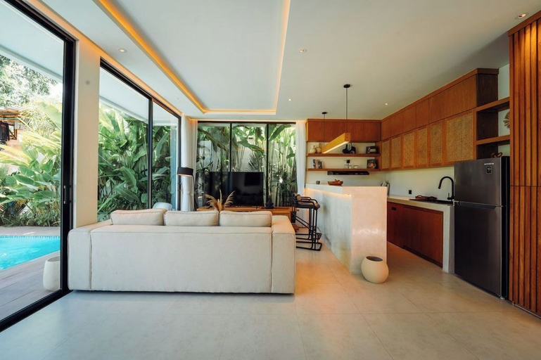 Private kitchen 2, Candidasa Hills, Karangasem