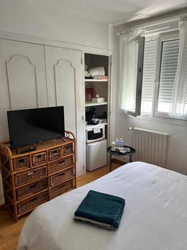 Bedroom 3, Le Korrigan, Ille-et-Vilaine