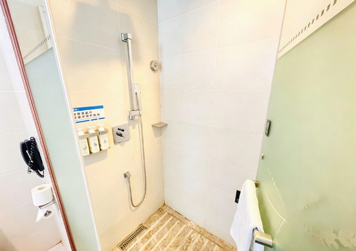 Bathroom 3, Lavande Hotel·Foshan  Bijiang Light Rail Station Biguiyuan, Foshan