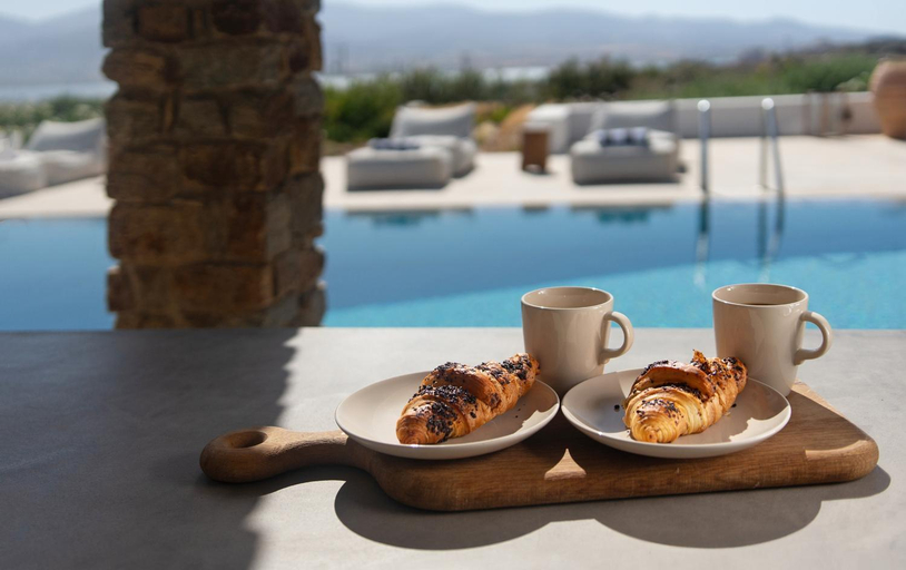 Food & Drinks 4, Dreamy 5 BDR Antiparos pool villa, South Aegean