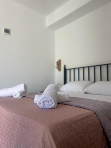 Bedroom, Memo's GUEST house, Gjirokastrës