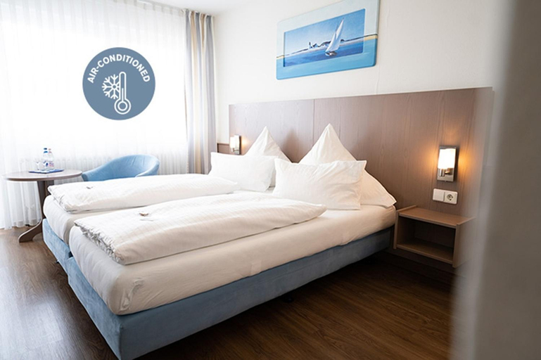 Bedroom 3, ates Hotel Kehl, Ortenaukreis