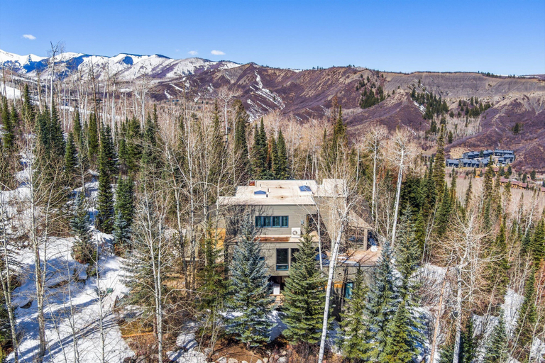 Interior 4, Timberline Lodge 6BR With Hot Tub, Patio & Views, Pitkin