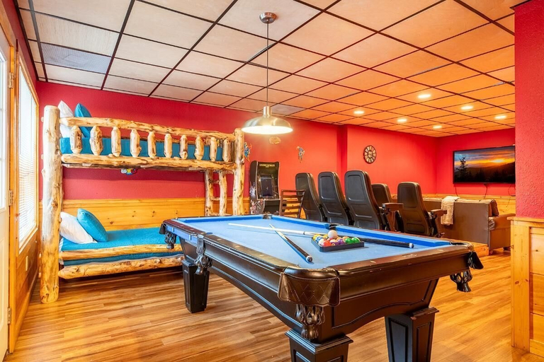 Game room 3, Blackberry Bijou, Sevier