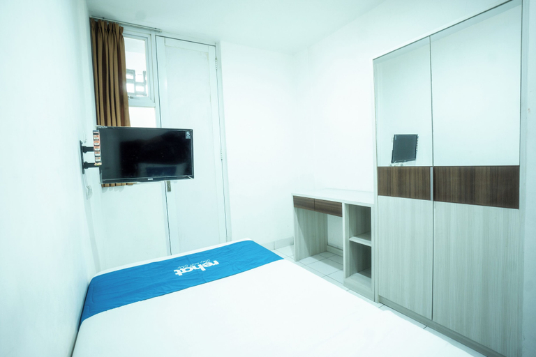 Room 2, Rehat at Alamanda 7 Syariah Guest House, Bandung
