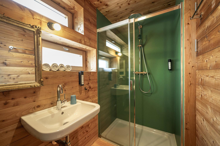 Bathroom 2, Design Lodge The Cube, Bolzano