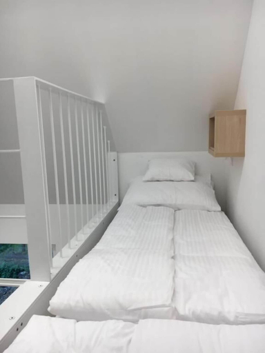 Room 4, Bagolyvár Fogadó, Zirc