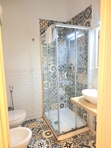 Bathroom 2, Concept b&b naples, Napoli