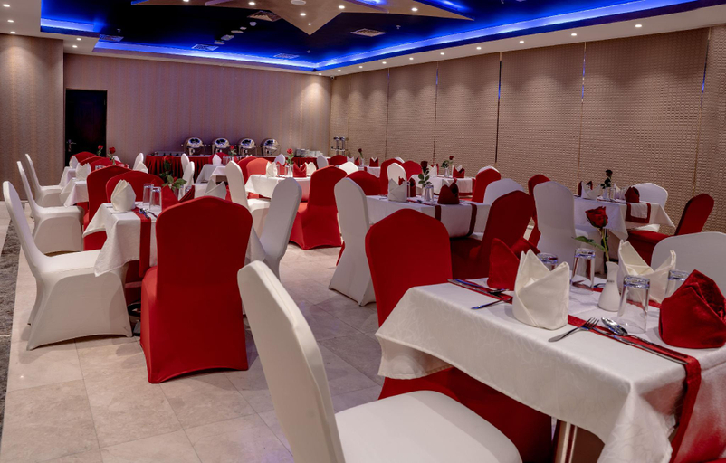 Food & Drinks 5, Raha Grand Hotel, Dubai