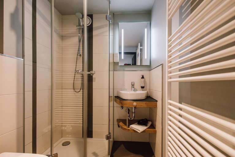Bathroom 2, Zur Muhle - Hotel am Fleth, Stade