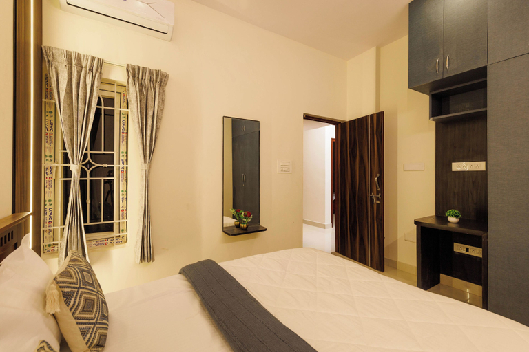 Room 2, Skybay Living by Redolive2bhk Manyatanr Airport, Bangalore