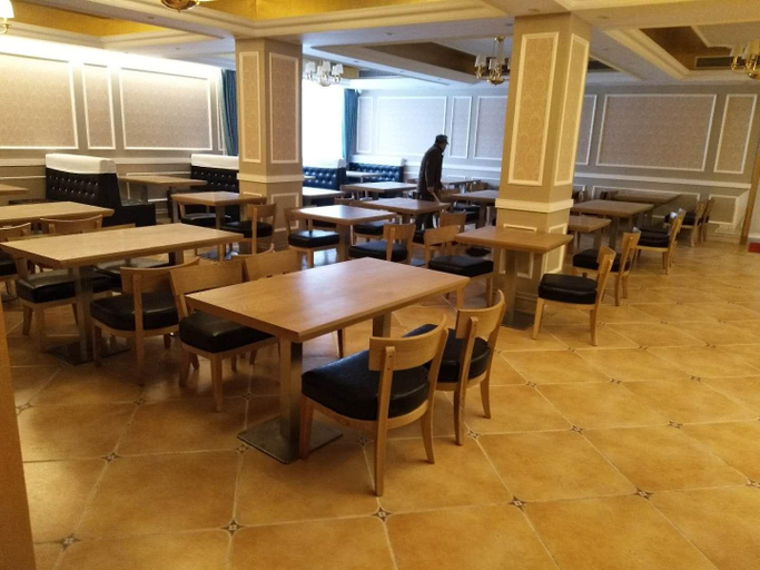 Food & Drinks 4, Vienna Hotel Hubei Xiangyang Zuanshi Avenue, Xiangfan