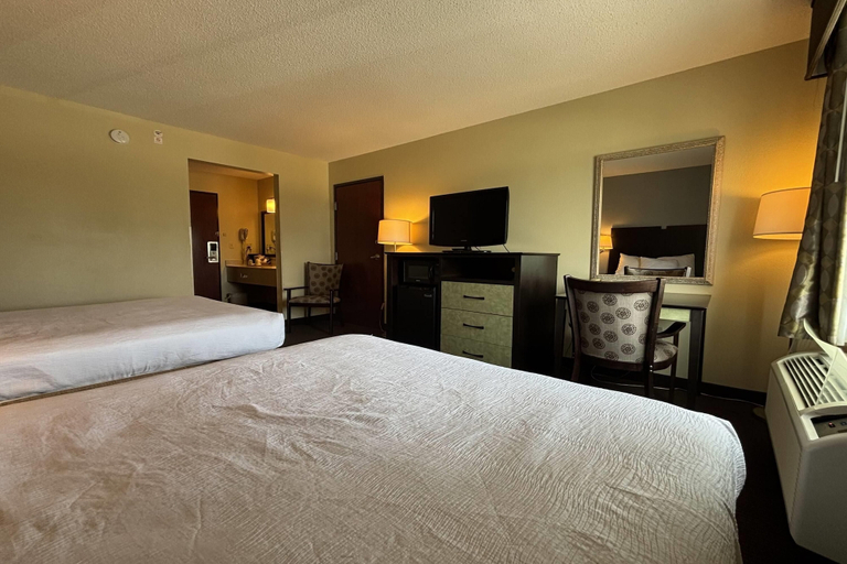Bedroom 3, Baymont by Wyndham Dale, Spencer