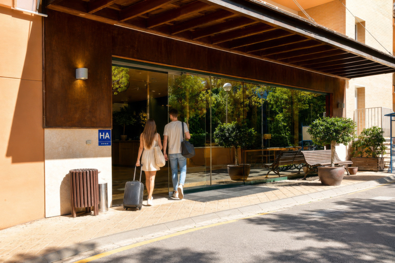 Exterior & Views 2, SunClub Salou, Tarragona