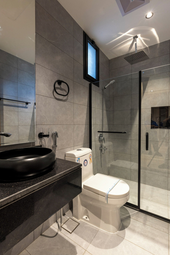 Interior 2, Luxury 3-bedroom Free Parking & Smart TV