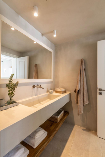 2, Sitara Mykonos - A Cycladic Experience, South Aegean