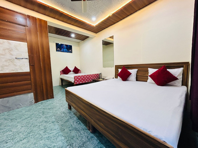 Room 4, Rudra Home Stay, Chamoli
