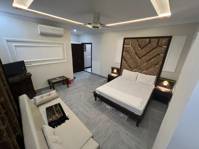 Bedroom 3, kestrel guest house, Islamabad