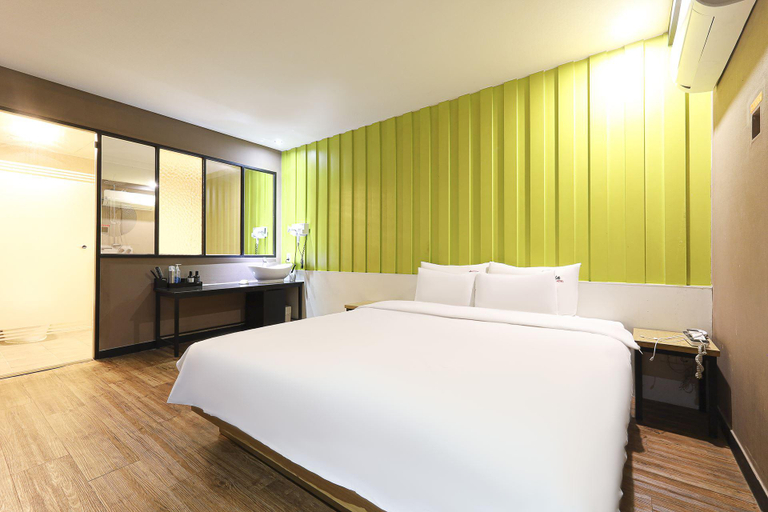 Bedroom 2, Busan Songdo I.N., Saha