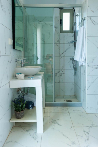 Others 2, Villa Prima - With Private Heated Pool, Crete