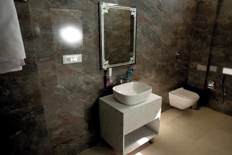 Bathroom 3, Hotel Maurya Greens, Udham Singh Nagar