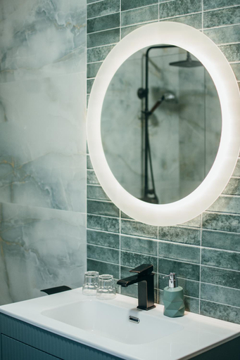 Bathroom 4, Kormos Residence, Bradut