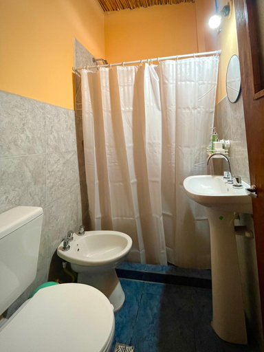 Bathroom, Casa Mamani, Tilcara