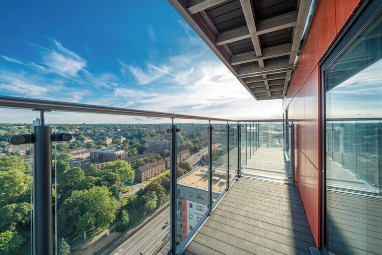 Others 3, Skyvillion - River Thames Apt Nr Excel o2 City Ap, London