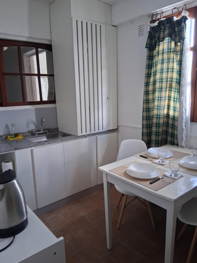 Others 4, Linas Apart & Suite, Capital