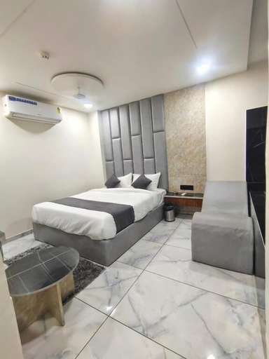 Room 2, Hotel Prime Sky, Ahmadabad