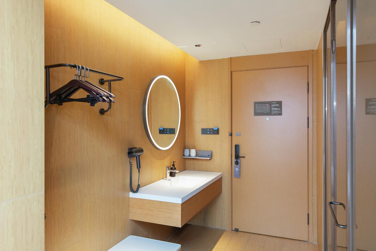 Bathroom 3, Ji Hotel Qingdao Licang Wanda Plaza, Qingdao