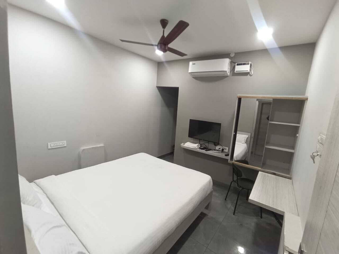Others 3, Sri Renga Inn, Tiruchirappalli