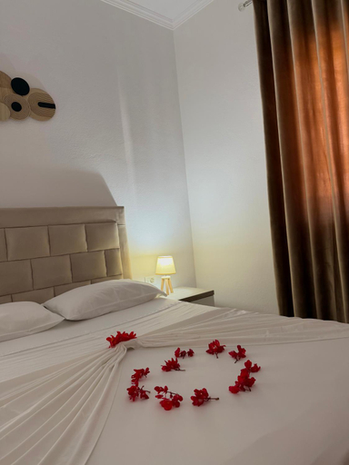 Bedroom 2, Xhibo Apartments Sarande, Sarandës