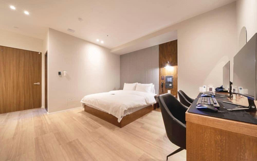 Bedroom 3, Just Sleep Hotel Yangsan Terminal, Yangsan